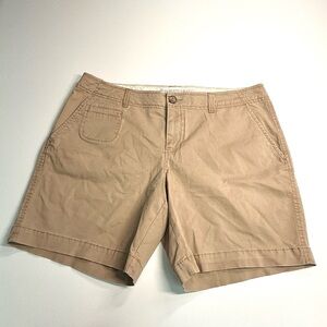 Old Navy Women's Tan Bermudas